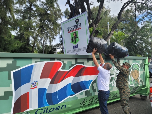 Junta de Retiro participa en el Programa de Reciclaje “Protegiendo Nuestro Futuro” impulsado por ADEOFA