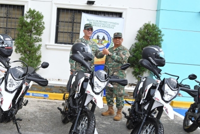 Ministerio de Defensa inaugura farmacia y remoza oficinas en la Junta de Retiro