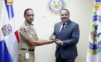 Junta de Retiro recibe visita de cortesía del Defensor del Pueblo